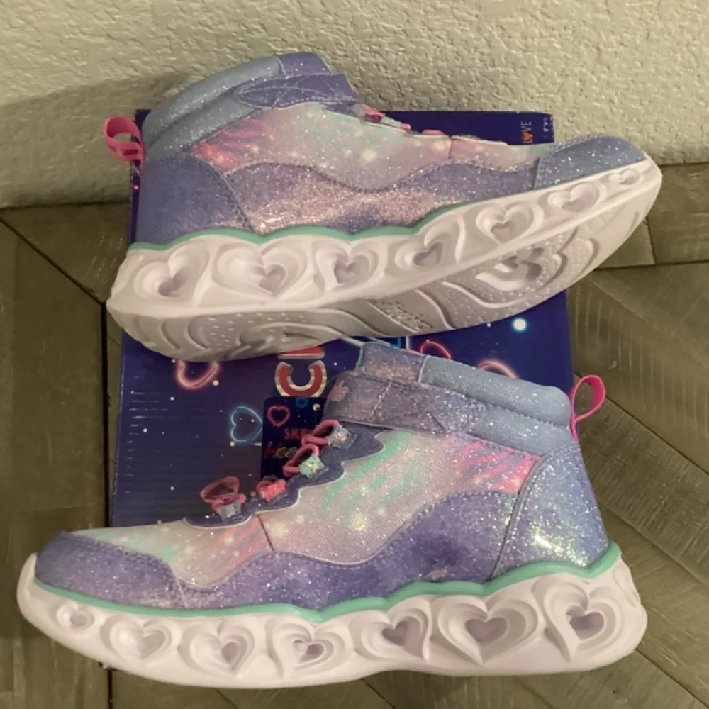 SKECHERS Little Girls Heart Lights Light-Up Adjustable Strap Sneaker Boo…